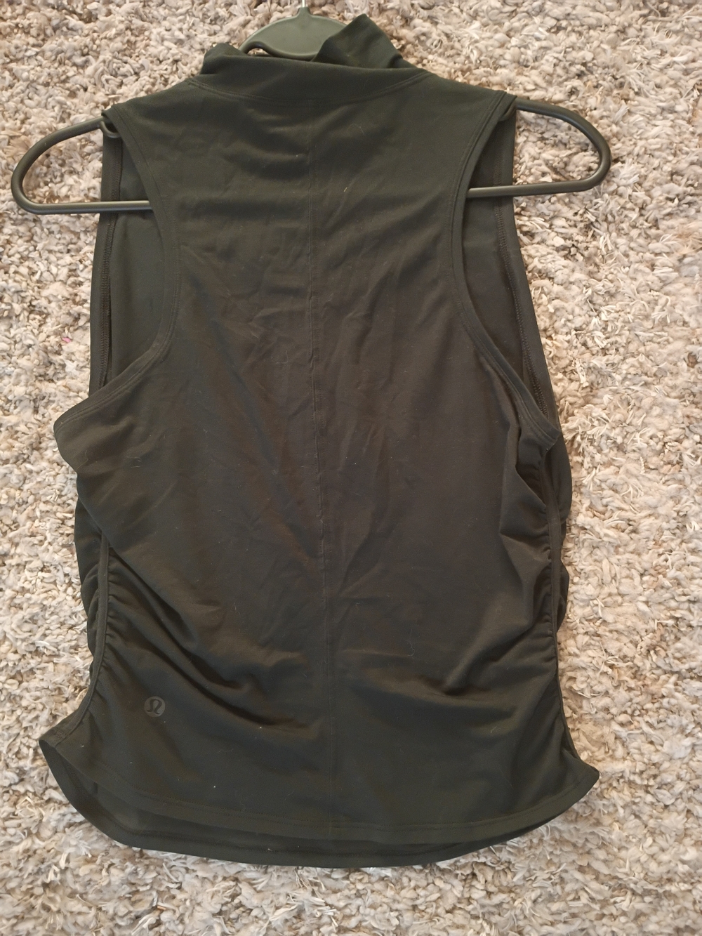 lululemon athletica Black High-Neck Sleeveless Tank Size M